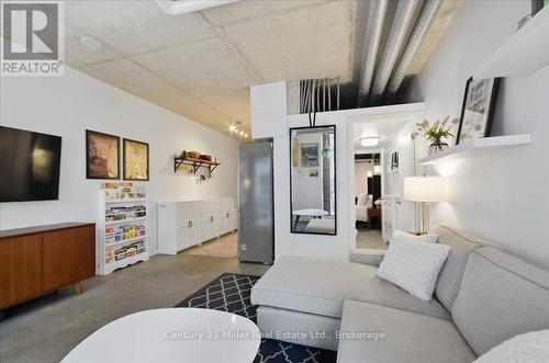 518 - 150 Sudbury Street, Toronto (Little Portugal), ON - Indoor
