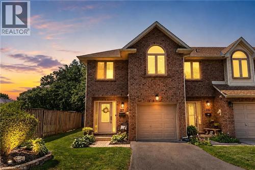 502 BARTON Street Unit# 27  Stoney Creek, ON L8E 5B5