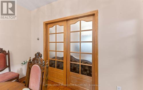 183 Glenholme Avenue, Toronto, ON - Indoor