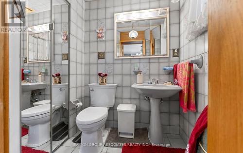 183 Glenholme Avenue, Toronto, ON - Indoor Photo Showing Bathroom