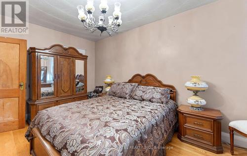183 Glenholme Avenue, Toronto, ON - Indoor Photo Showing Bedroom