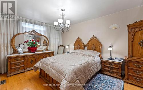 183 Glenholme Avenue, Toronto, ON - Indoor Photo Showing Bedroom