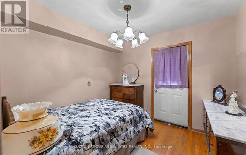 183 Glenholme Avenue, Toronto, ON - Indoor Photo Showing Bedroom