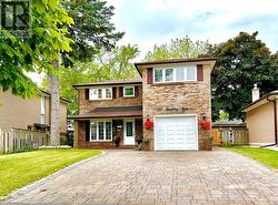 137 MERKLEY SQUARE Toronto, ON M1G 2Y5