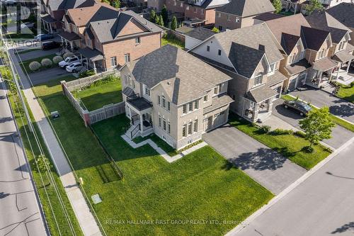 1 CALE AVENUE  Clarington, ON L1E 0H5