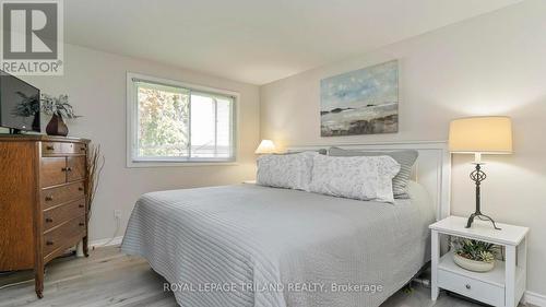 7 Stirling Crescent, St. Thomas, ON - Indoor Photo Showing Bedroom
