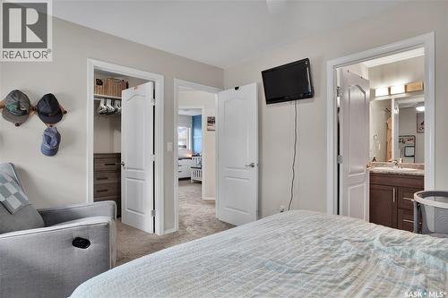 710 Redwood Crescent, Warman, SK - Indoor Photo Showing Bedroom
