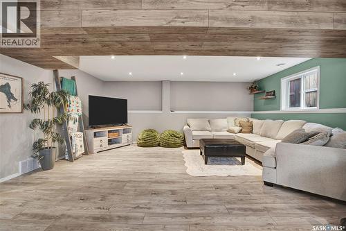710 Redwood Crescent, Warman, SK - Indoor