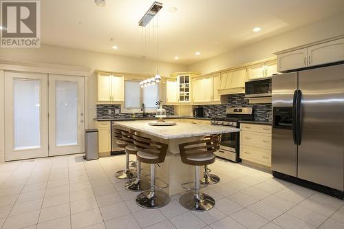 4 Parkdale Dr, Sault Ste. Marie, ON - Indoor Photo Showing Kitchen