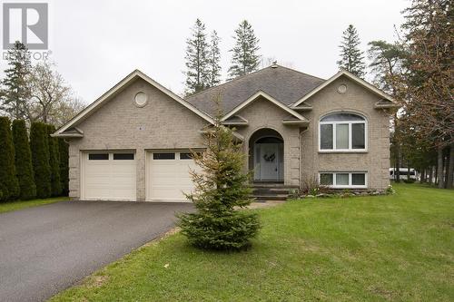 4 Parkdale Dr, Sault Ste. Marie, ON - Outdoor With Facade