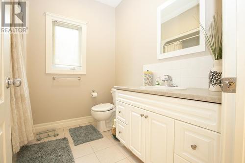 4 Parkdale Dr, Sault Ste. Marie, ON - Indoor Photo Showing Bathroom