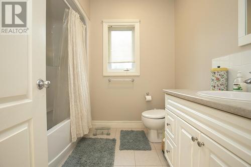 4 Parkdale Dr, Sault Ste. Marie, ON - Indoor Photo Showing Bathroom