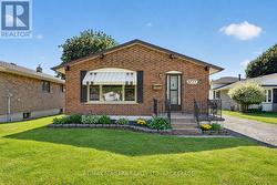 5777 SUNNYLEA CRESCENT Niagara Falls (Arad/Fallsview), ON L2G 2S1