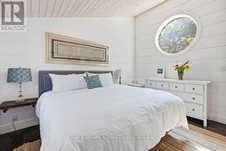 Primary Bedroom - 