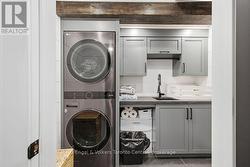 Laundry Room - 