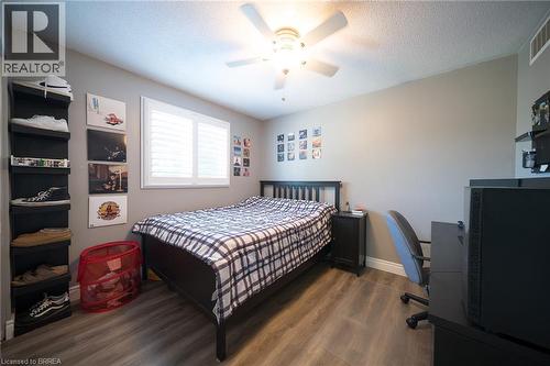 20 Hogarth Road, Brantford, ON - Indoor Photo Showing Bedroom