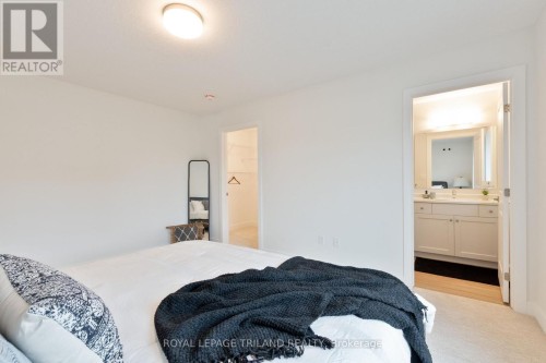 71 Harrow Lane, St. Thomas, ON 