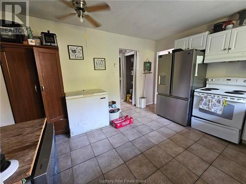 2-7 Ontario Drive, Spanish, ON - Indoor Photo Showing Kitchen