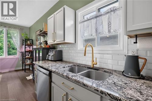 219 Shellard Lane Unit# 11, Brantford, ON - Indoor Photo Showing Kitchen With Double Sink