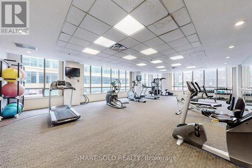 1512 - 18 Parkview Avenue, Toronto, ON - Indoor Photo Showing Gym Room