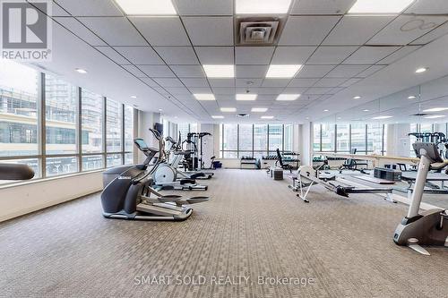 1512 - 18 Parkview Avenue, Toronto, ON - Indoor Photo Showing Gym Room