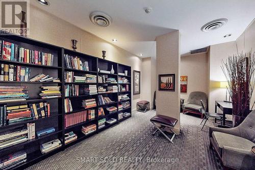 1512 - 18 Parkview Avenue, Toronto, ON - Indoor