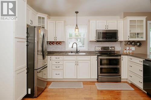 58 Byrd Avenue, Gander, NL - Indoor Photo Showing Kitchen With Double Sink