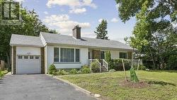 1603 LINCOLNSHIRE BOULEVARD  Mississauga, ON L5E 2S8