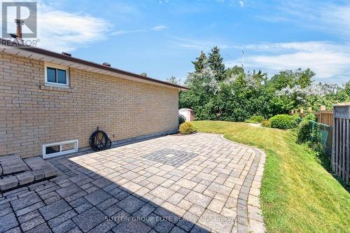 35 Mancroft Crescent, Brampton, ON - Outdoor