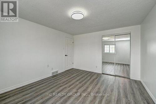 271 Resurrection Drive, Kitchener, ON - Indoor Photo Showing Other Room