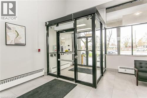 24 Midland Drive Unit# 402, Kitchener, ON - Indoor Photo Showing Other Room