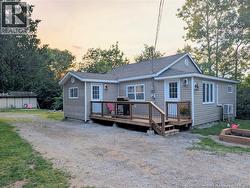 382 Eldersley Avenue Saint John, NB E2N 1Z2