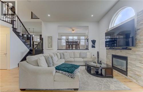 167 Westcliff Way, Cambridge, ON - Indoor Photo Showing Living Room With Fireplace