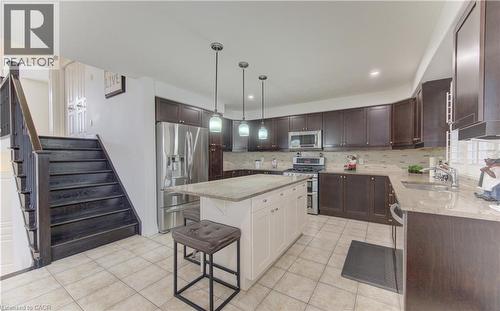 167 Westcliff Way, Cambridge, ON - Indoor Photo Showing Kitchen With Upgraded Kitchen