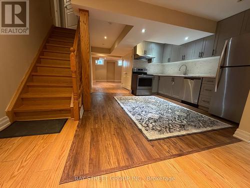 56 ALBRIGHT (LOWER) CRESCENT , Richmond Hill, Ontario L4E 4Z4 5