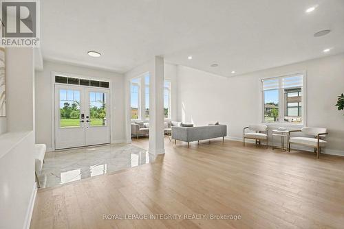 660 MIIKANA ROAD , Ottawa, Ontario K1X 0J2 4