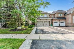 28 FOGERTY STREET  Brampton, ON L6Y 5K2