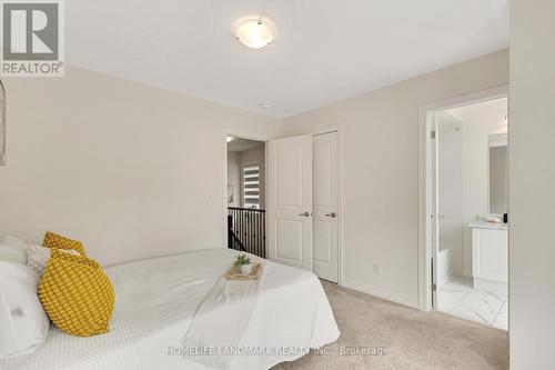 285 Broadacre Drive, Kitchener, ON - Indoor Photo Showing Bedroom