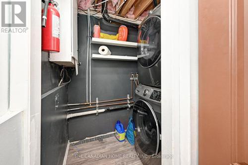 489 Strasburg Road, Kitchener, ON - Indoor Photo Showing Laundry Room