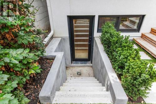 LOWER - 431 ARLINGTON AVENUE , Toronto, Ontario M6C 3A4 3