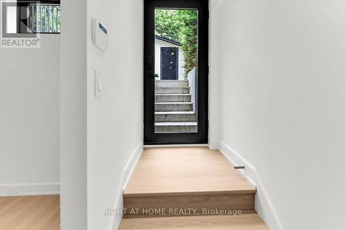 LOWER - 431 ARLINGTON AVENUE , Toronto, Ontario M6C 3A4 4