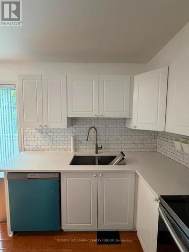 418 Somerset Street W, Ottawa, ON 