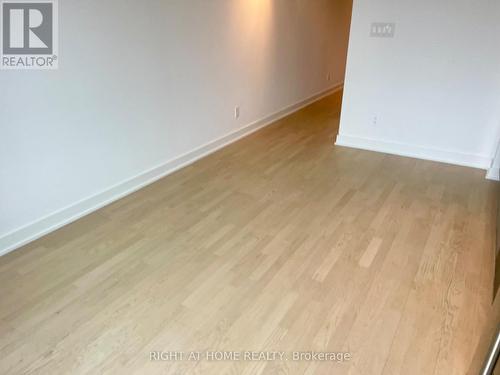705 - 203 Catherine Street, Ottawa, ON - Indoor Photo Showing Other Room