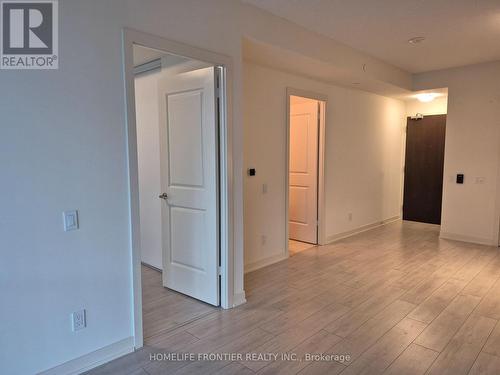 1915 - 4955 Yonge Street, Toronto, ON - Indoor Photo Showing Other Room