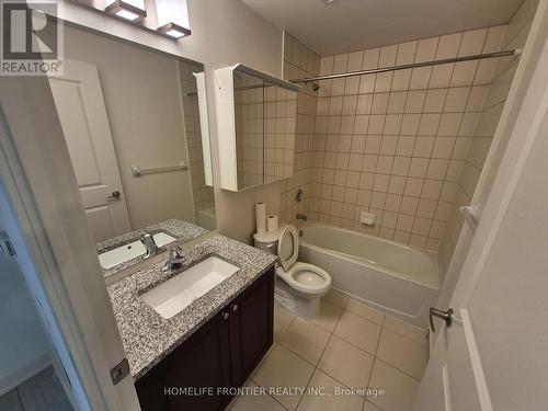 1915 - 4955 Yonge Street, Toronto, ON - Indoor Photo Showing Bathroom