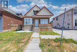 559 RITSON ROAD S Oshawa, ON L1H 5K6