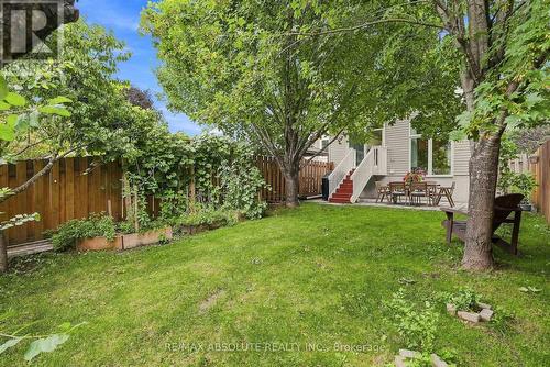 26 Milner Downs Crescent, Ottawa, ON - Outdoor