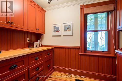 678541 Centre Road, Mulmur, ON - Indoor Photo Showing Other Room
