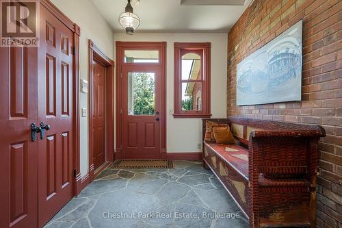 678541 Centre Road, Mulmur, ON - Indoor Photo Showing Other Room