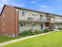 11 6A Rose Way  Dartmouth, NS B2Y 4L9